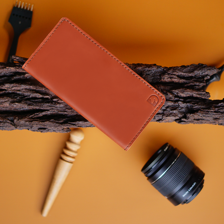 Handmade Wallets in Vegtan Leather